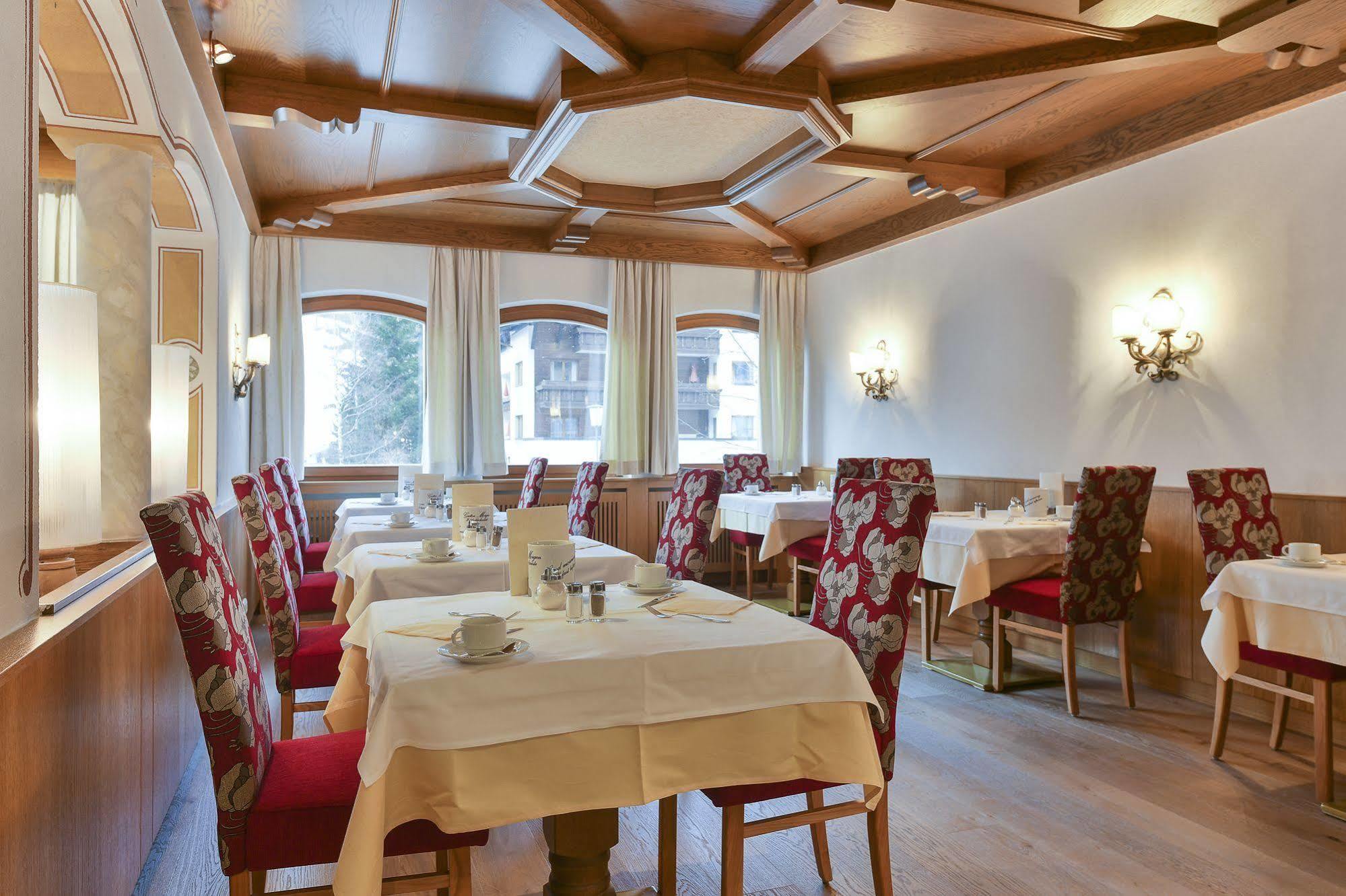 Hotel Schwarzwand Lech am Arlberg Exteriör bild