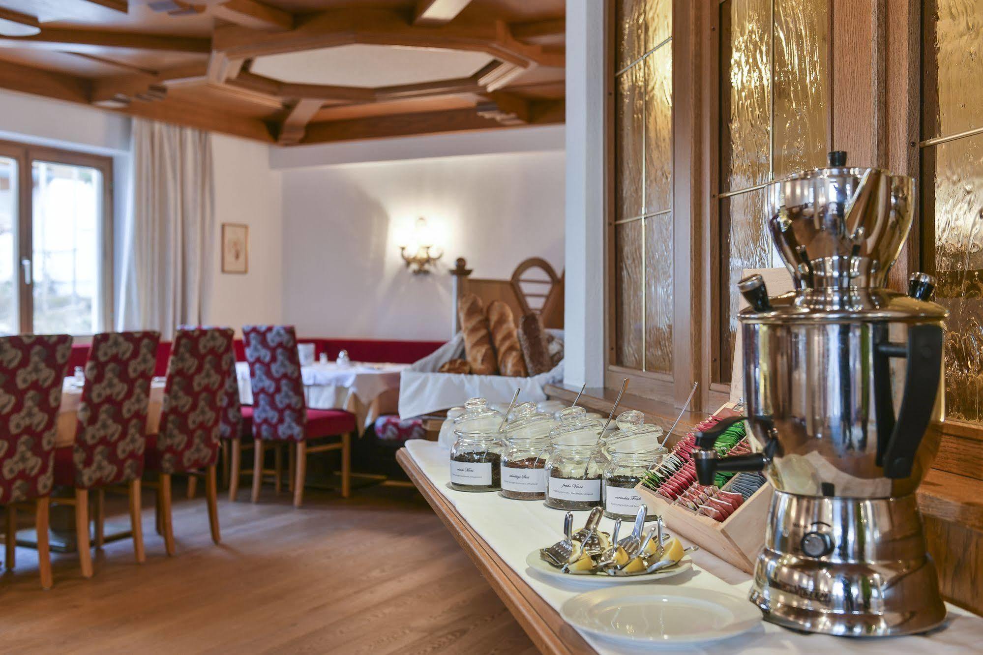 Hotel Schwarzwand Lech am Arlberg Exteriör bild